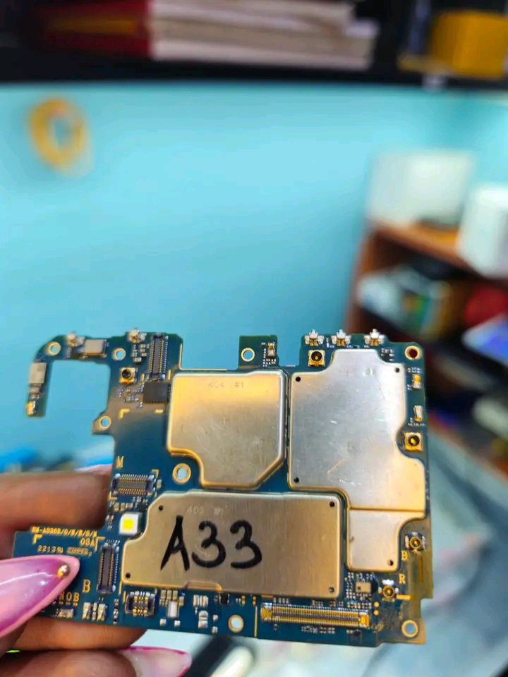 Samsung Galaxy A33 motherboard 