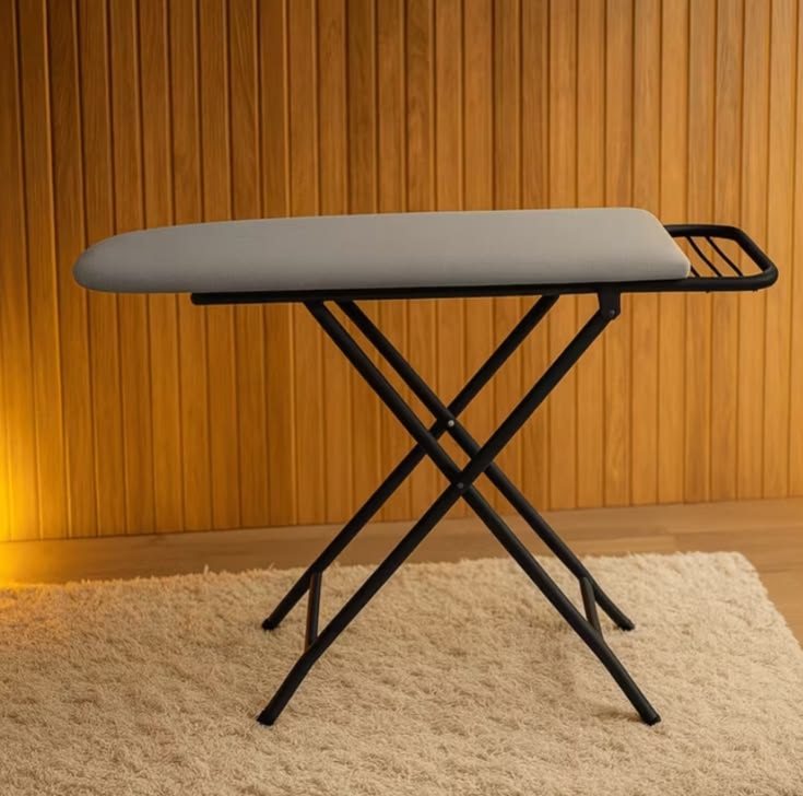 Table à repasser pliante