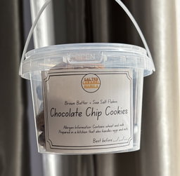 Medium Bucket Cookies (9 mini chocolate chip cookies)