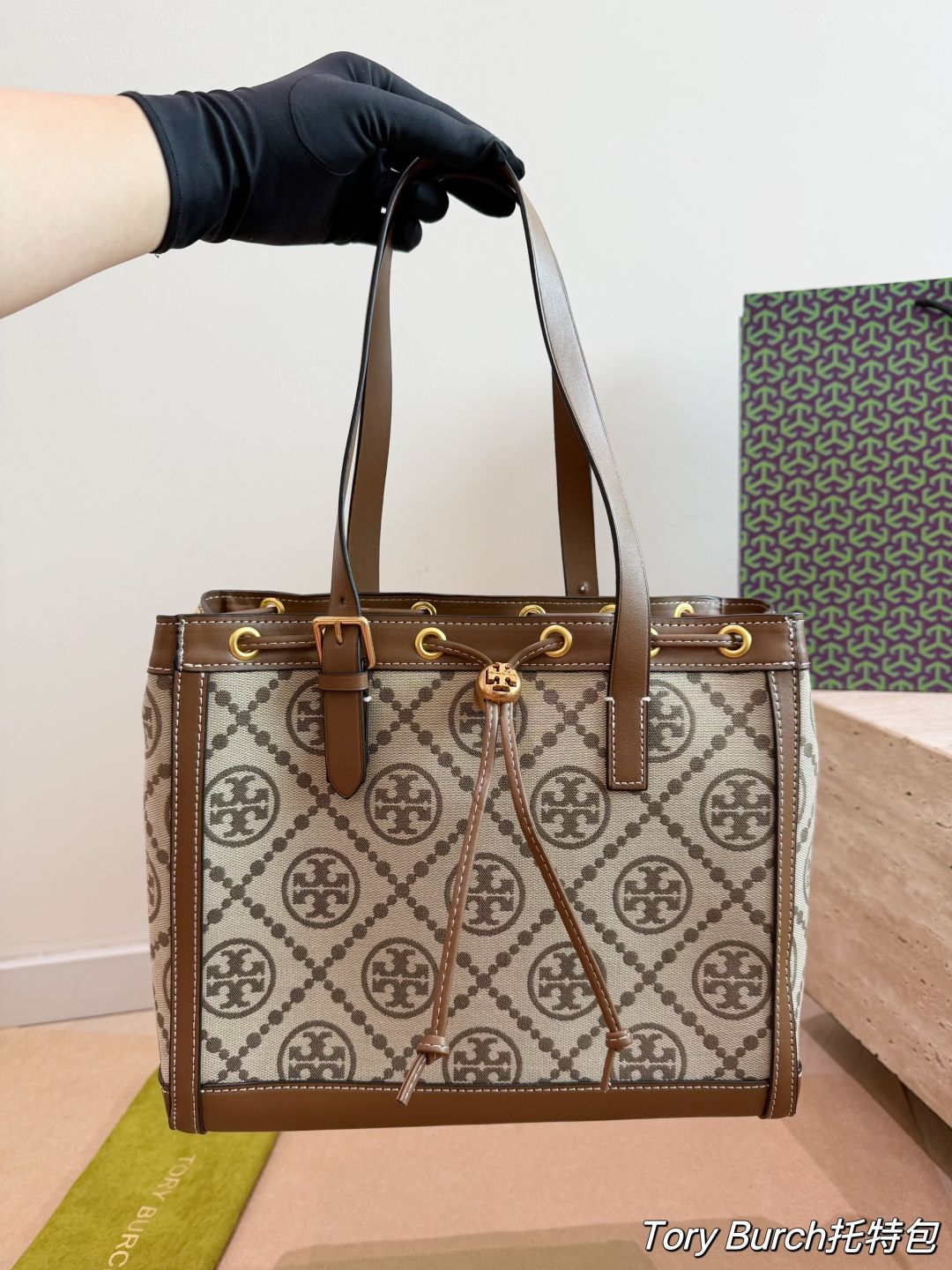  Tory Burch Drawstring Bucket_0