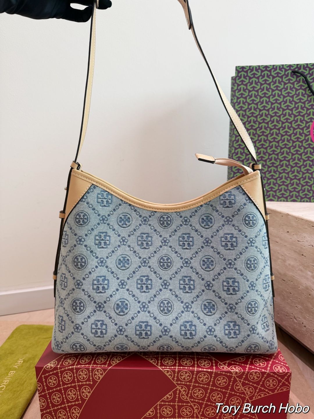 Tory Burch_0