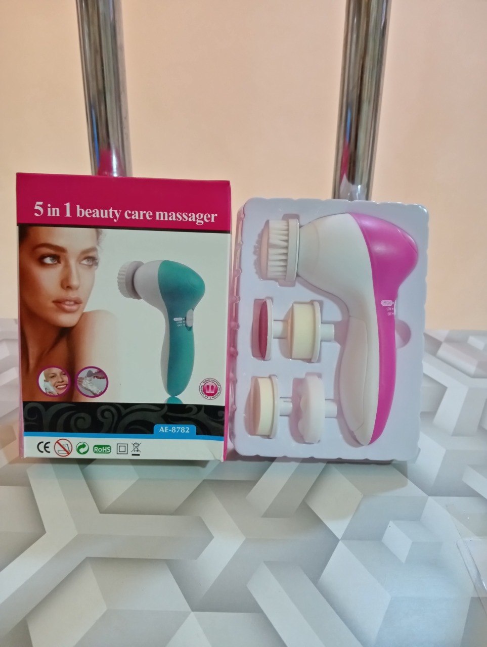 5 in 1 Electric Facial Cleansing Brush & Face Massager_0
