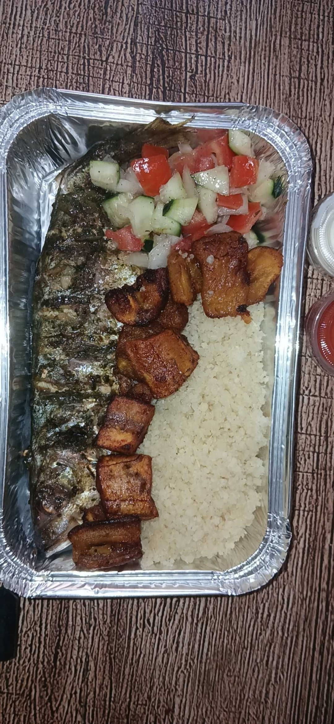 Attieké  poisson  alloco