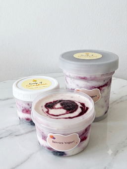 Berries Yogurt