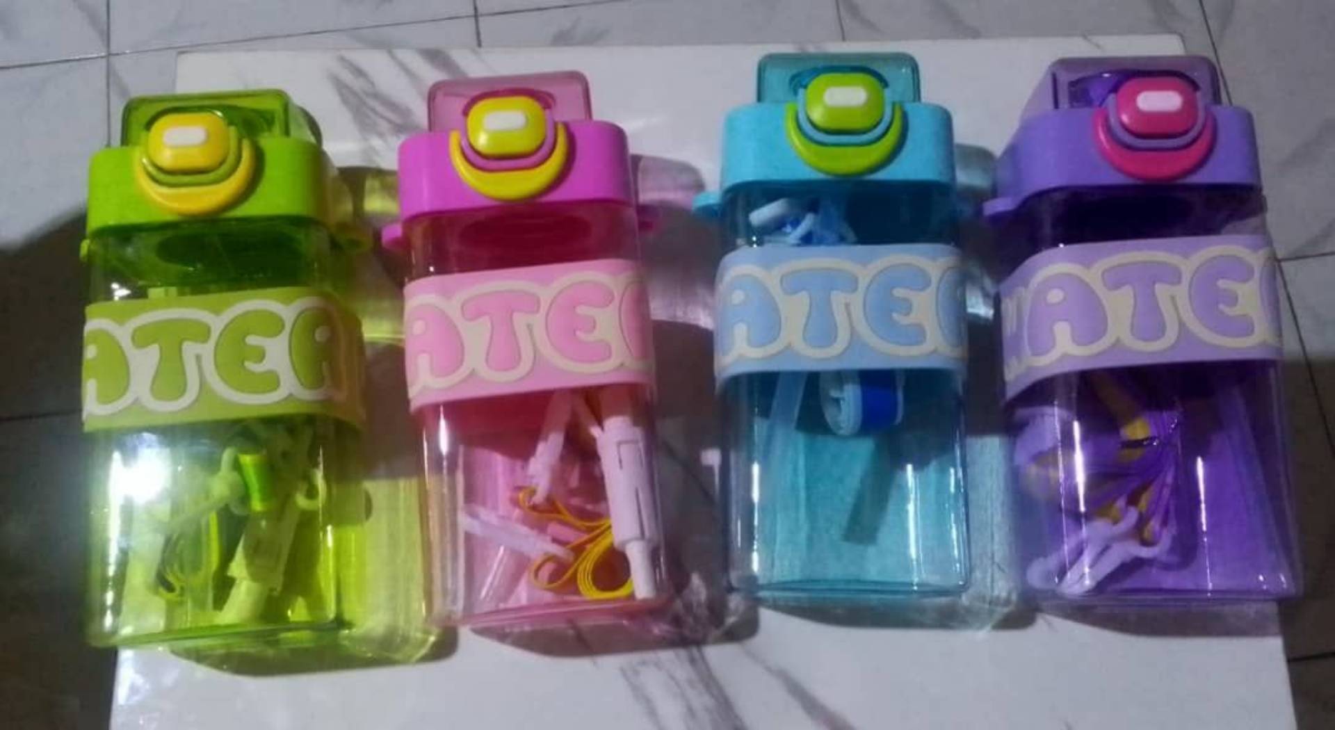 Water bottle_0