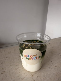 Iced Osmanthus Honey Matcha Latte 