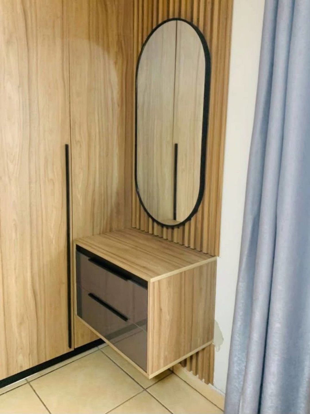 Mounted pedestals and mirror with wall panels