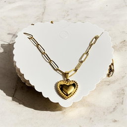 Collar cadeneta corazón