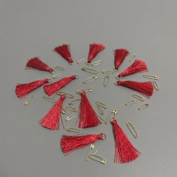 Kit de Borlas, Rojo