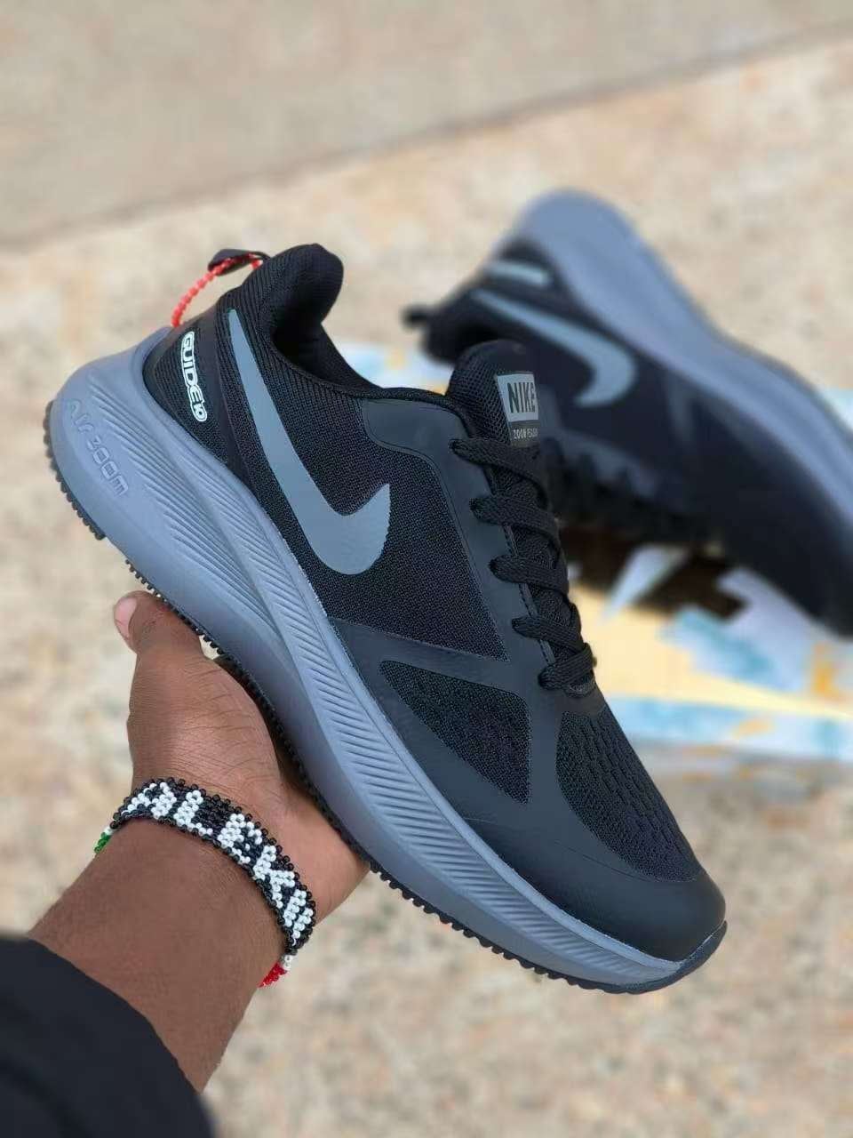 Sneakers_2
