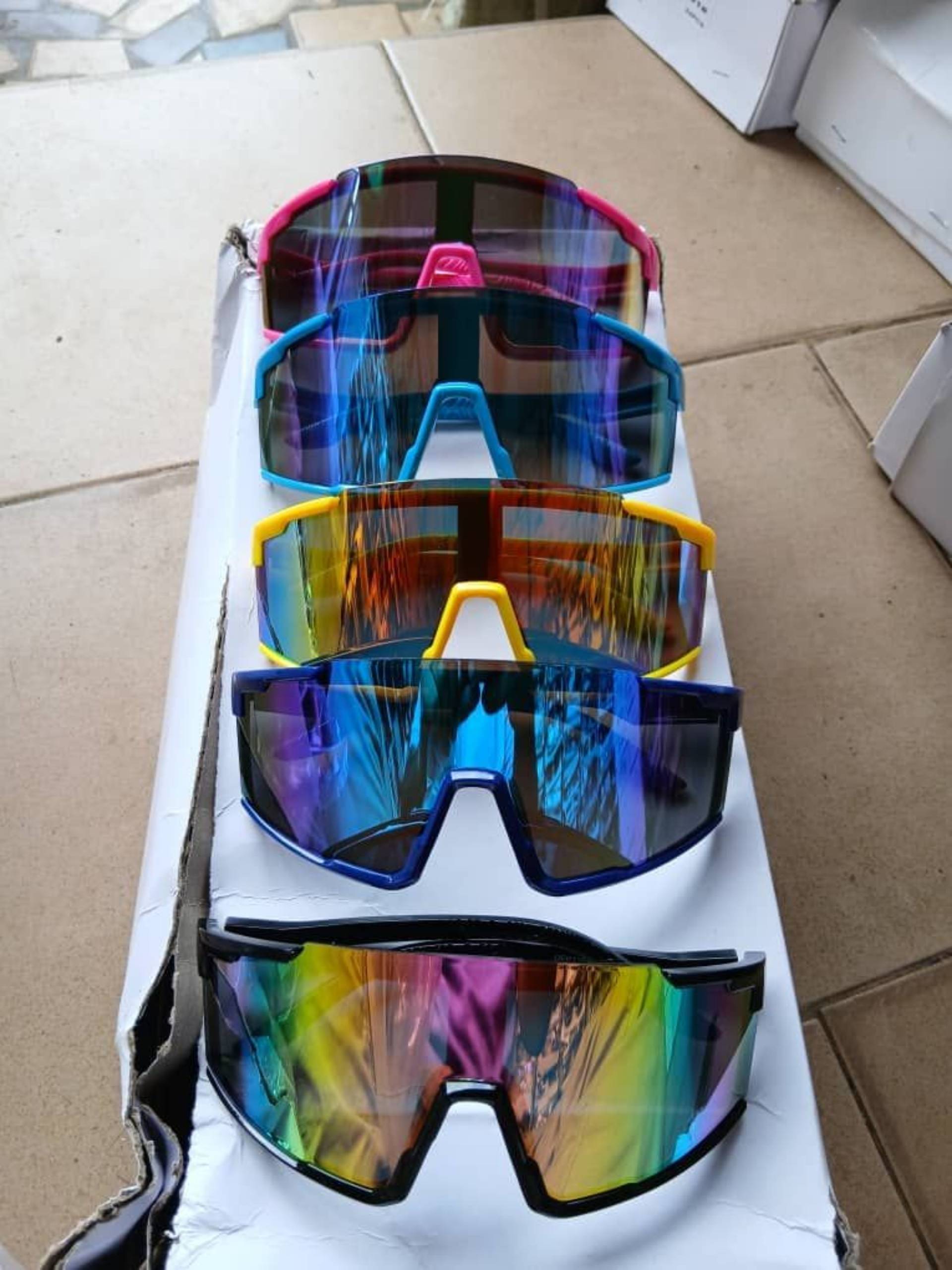 Multicolore lunettes de soleil_0