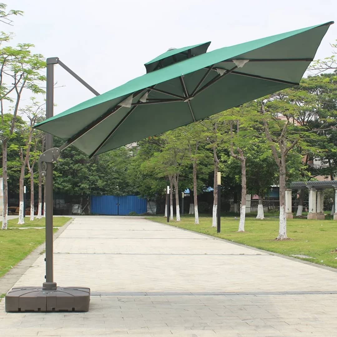  Cantilever patio umbrella (3*3m)