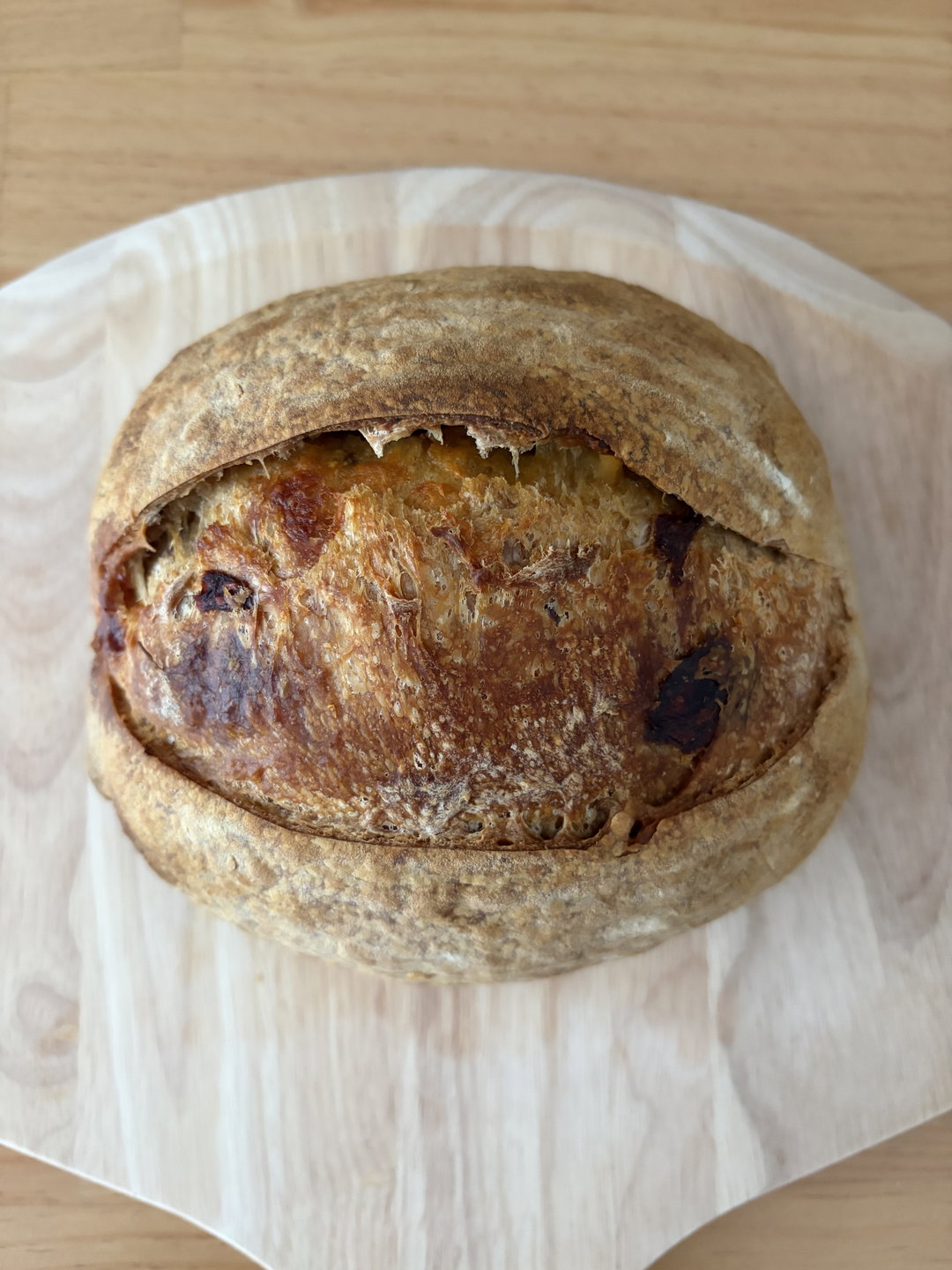 Sundried Tomato & Cheese Sourdough (Wholemeal)