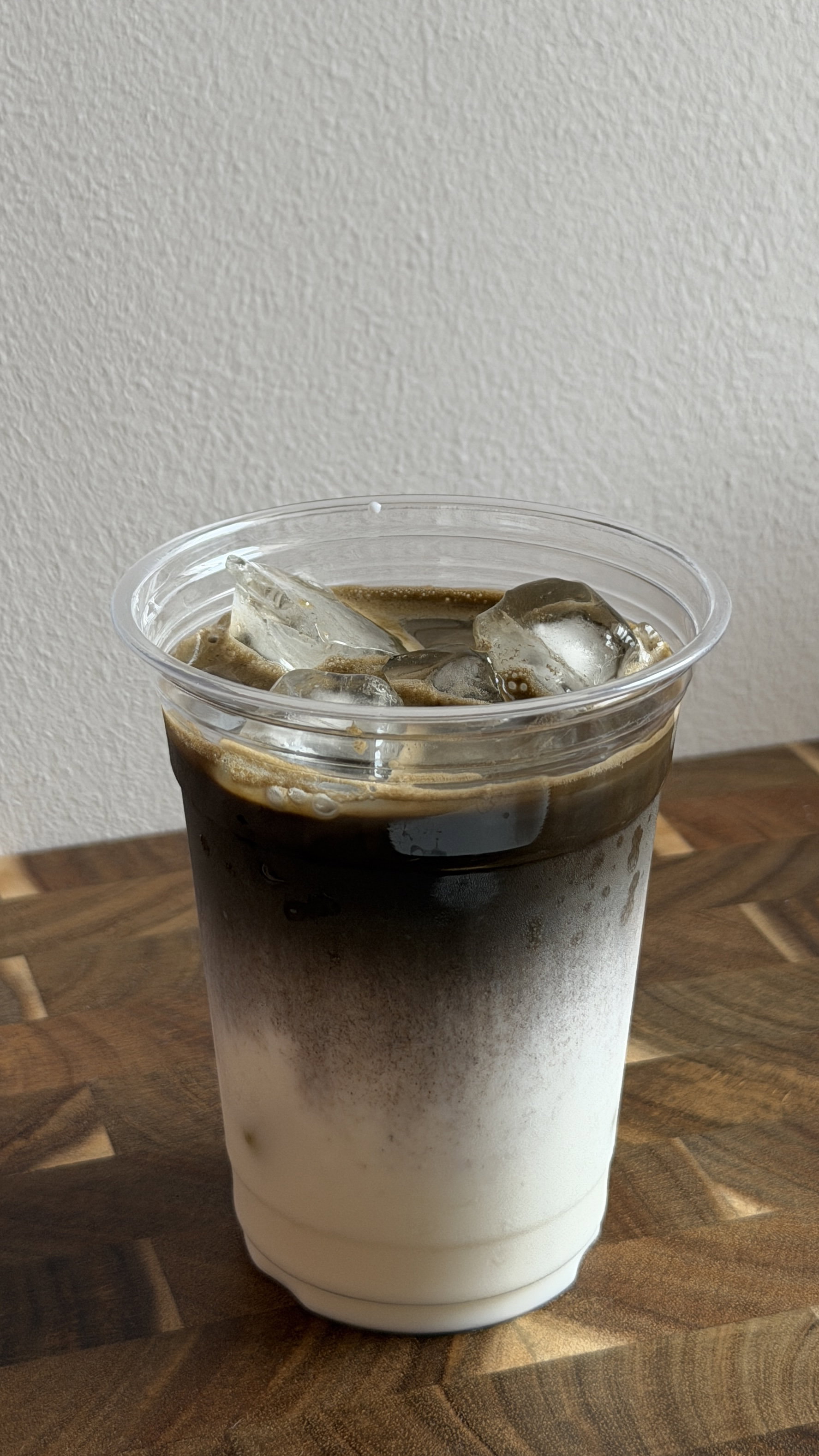 Iced Hojicha Latte (Dark Roast)_0