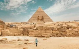 Legacy of the Pharaohs: Giza Pyramid Tour