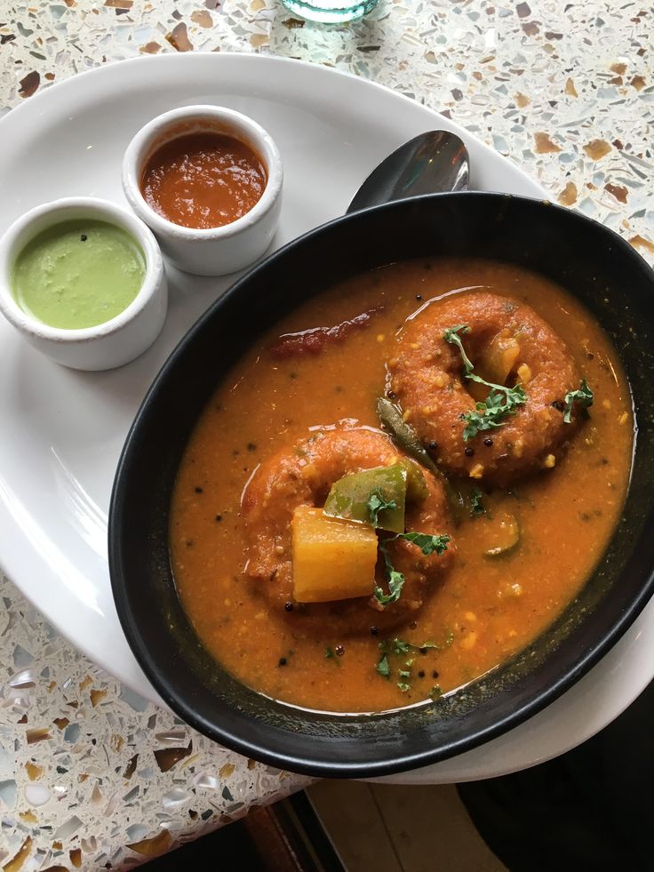 Sambhar Vada 2 pieces 