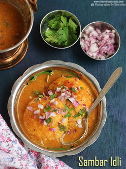 Sambhar Idly 2 pieces 