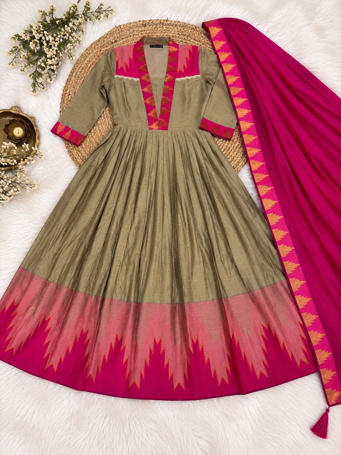 Elegant Anarkali silhouettes JK_3
