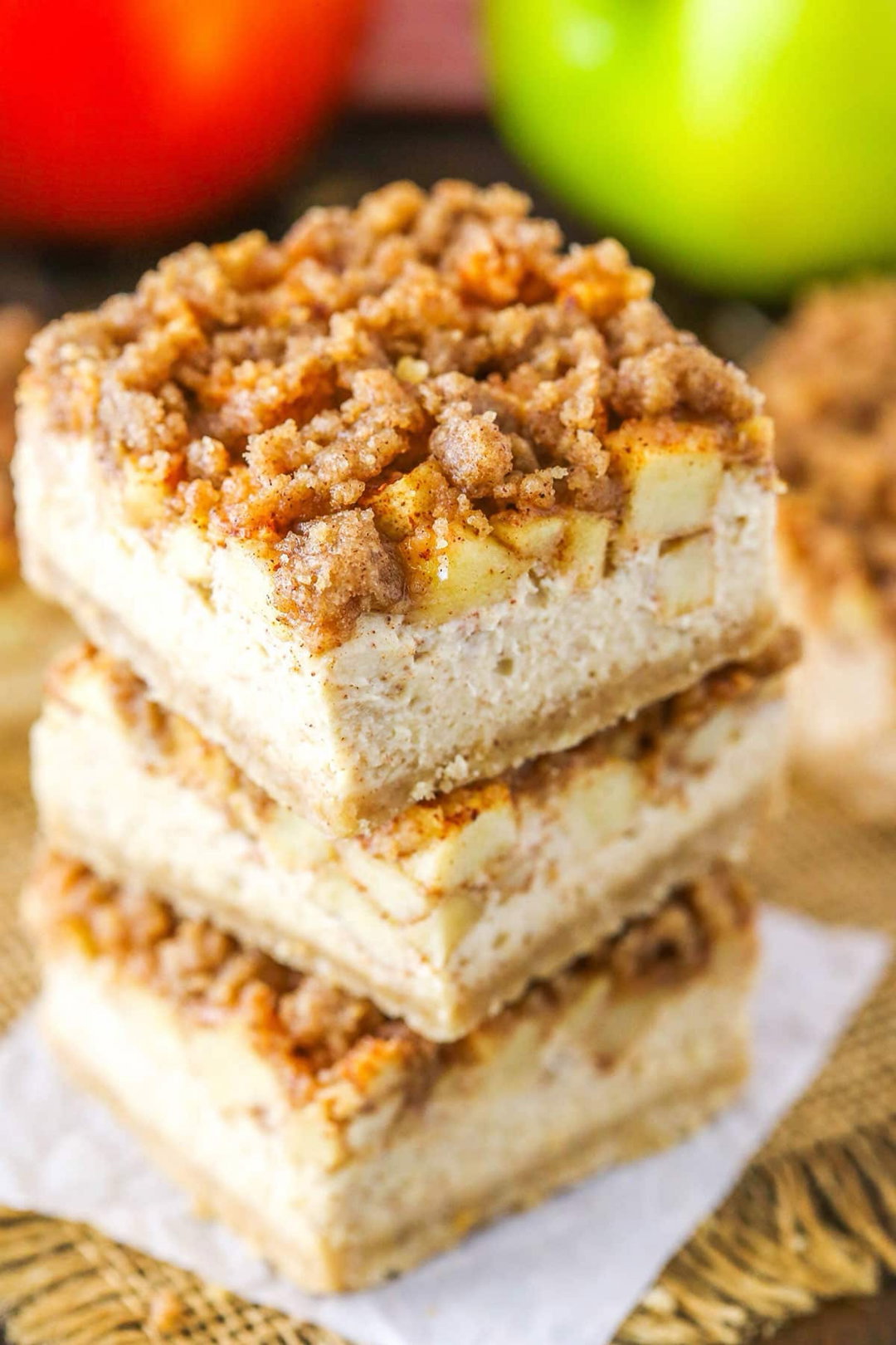 Apple Crumble Cheesecake Bar