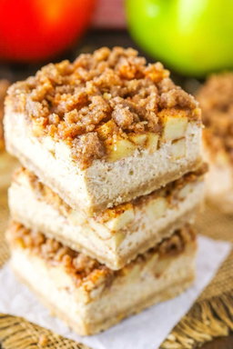 Apple Crumble Cheesecake Bar