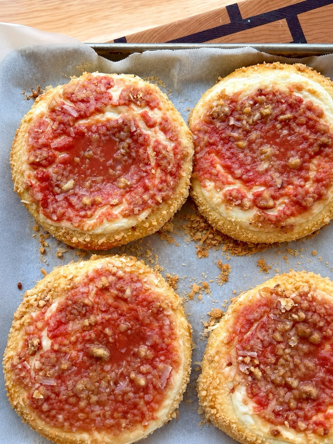 Guava & Cheese Bun