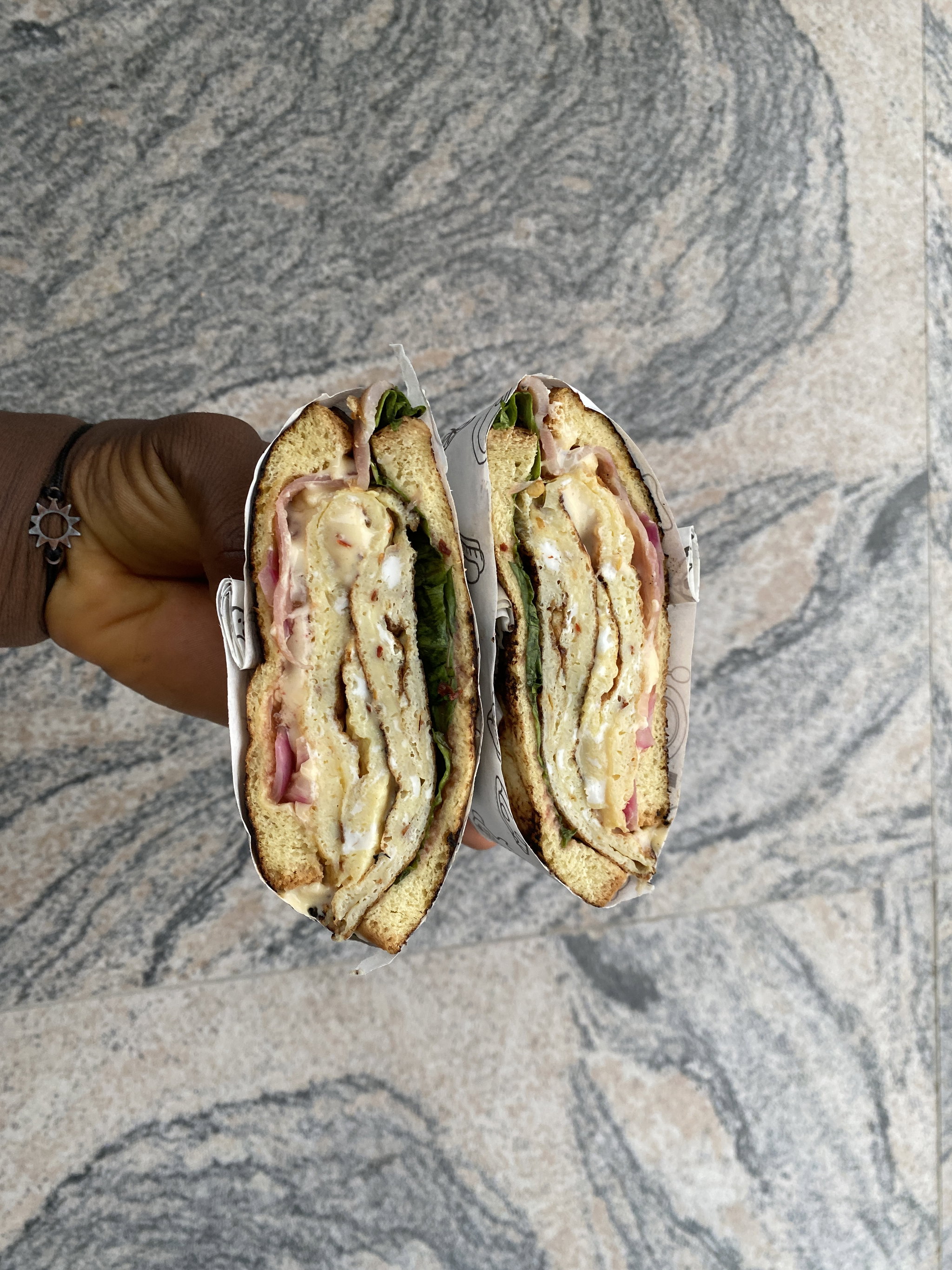 Egg & Bacon Sandwich_0