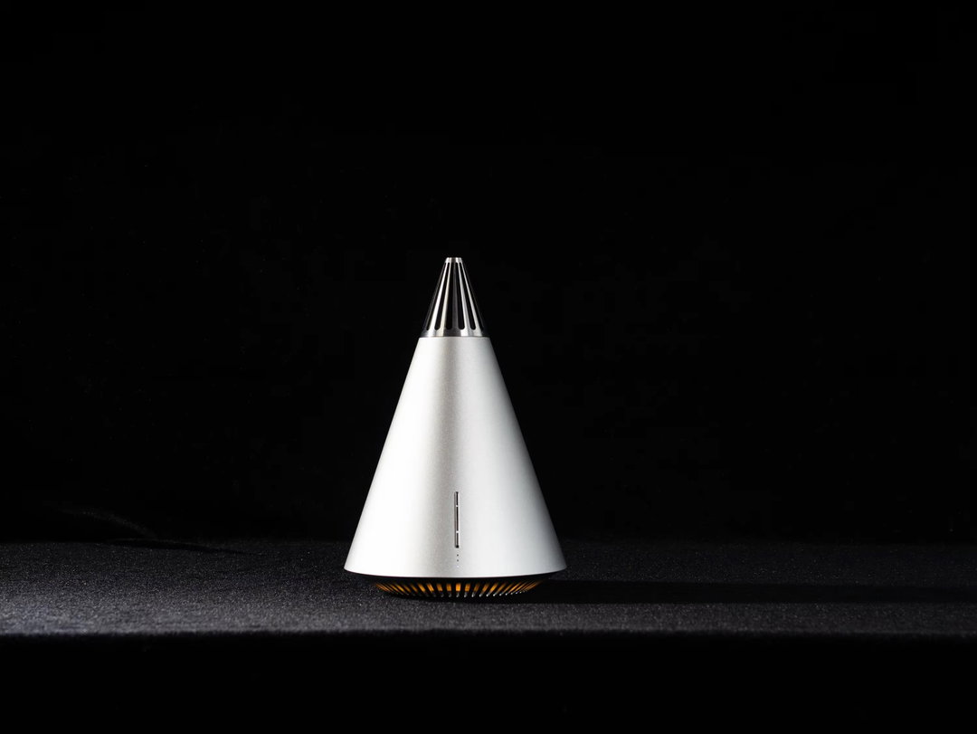 APEX 700 - Desktop Aromatherapy Diffuser Silver