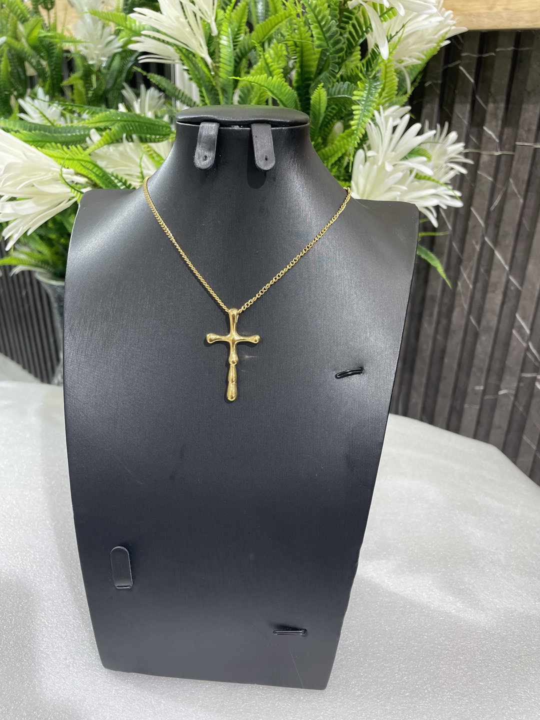 Gold Cross Pendant Necklace