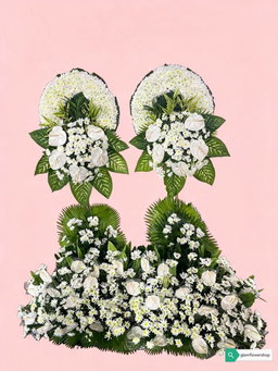 2 set of Standing arrangement