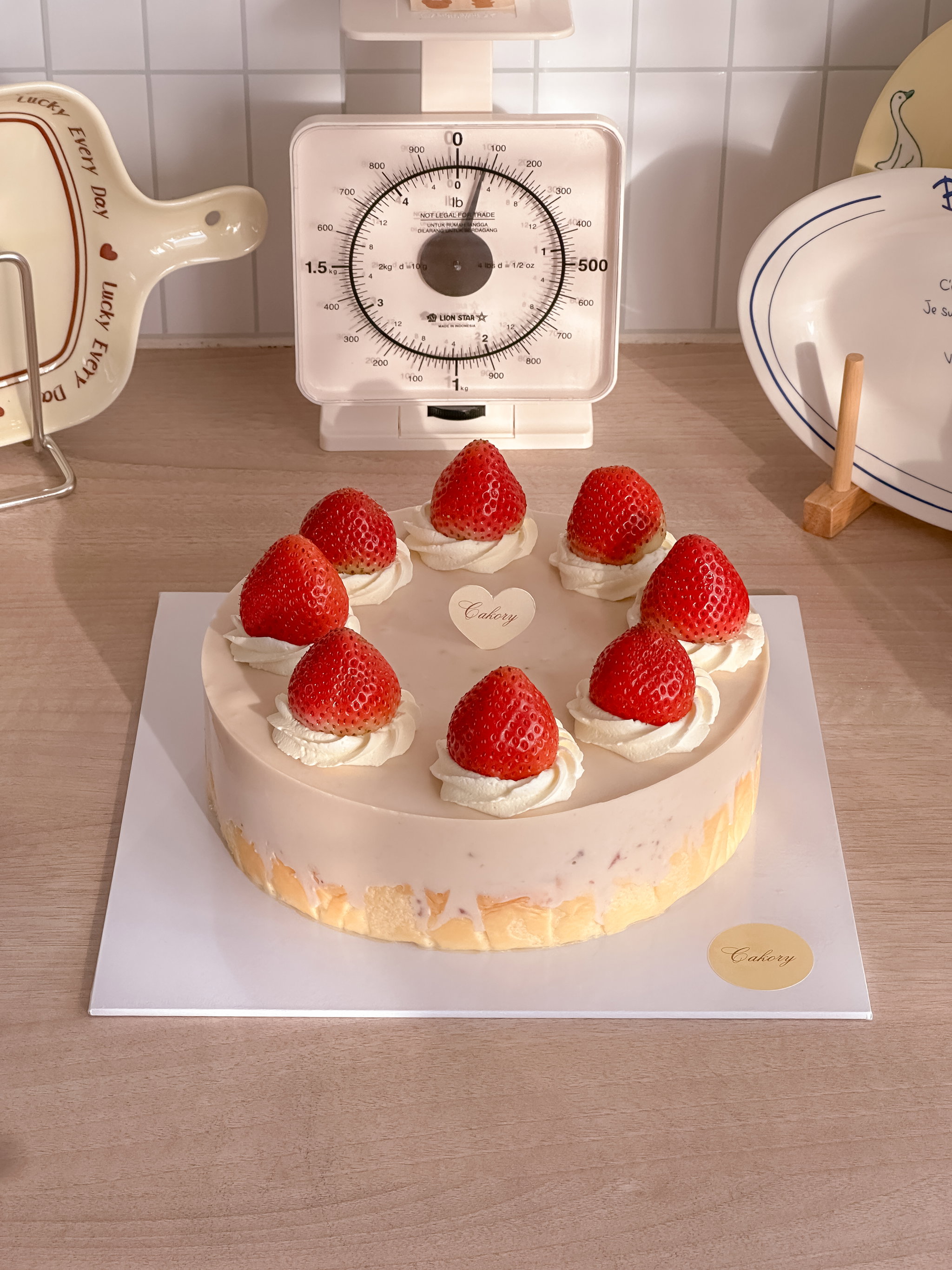 Strawberry Basque Burnt Cheesecake_0