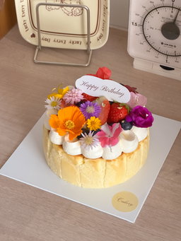 Basque Burnt Cheesecake with Mixed Fruits & Edible Flowers