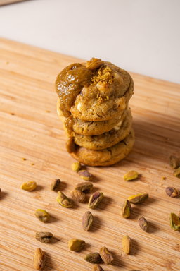 Pistacho and White Chocolate cookie box