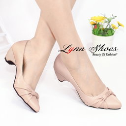 Lynn Sepatu Kerja Phantofel Wanita