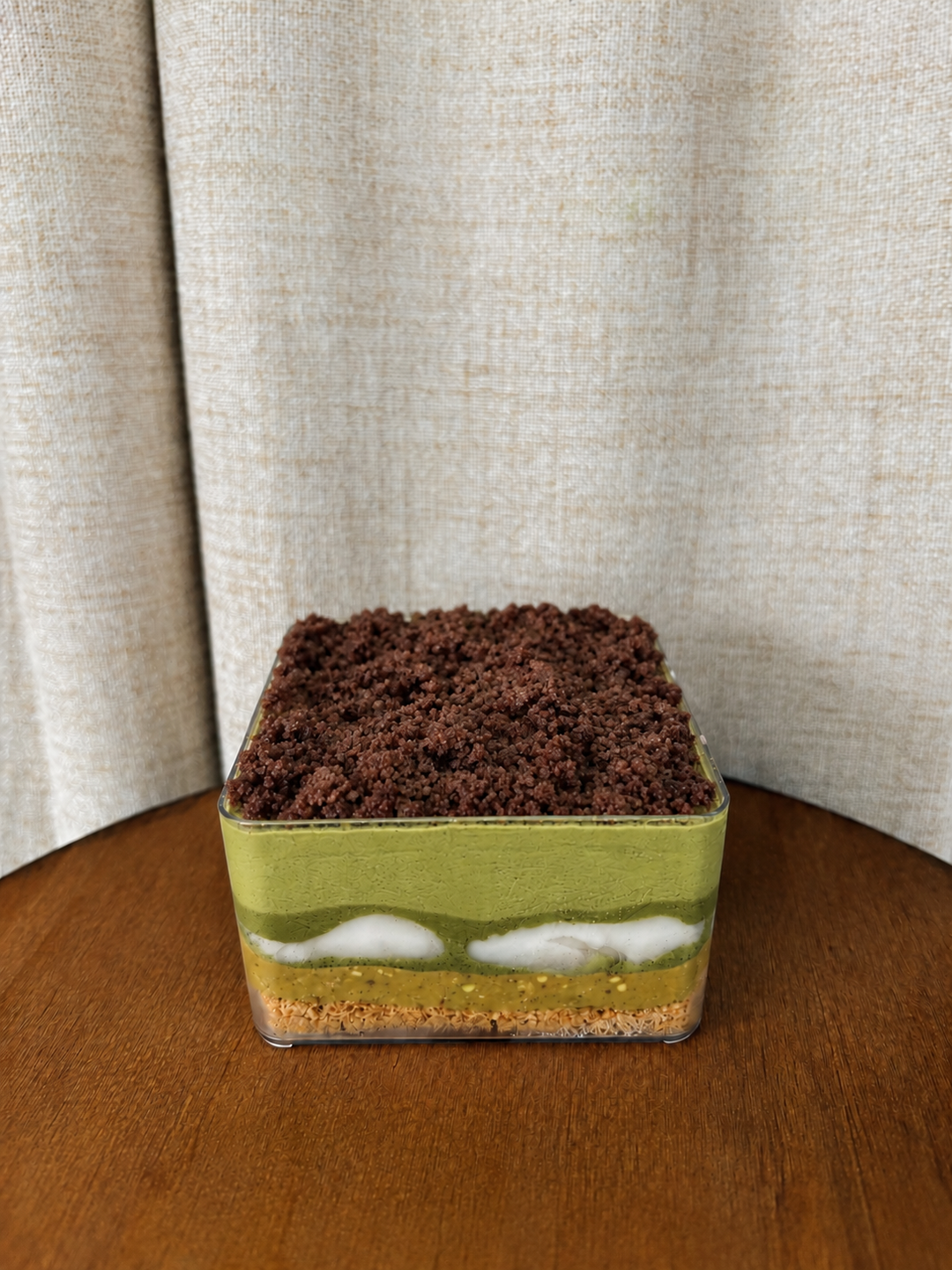 matcha mochi roasted pistachio tub [560ml] 