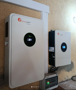 FELICITYSOLAR KIT INVERSOR 5KW CON UNA (1) BATERÍA DE 100Ah.