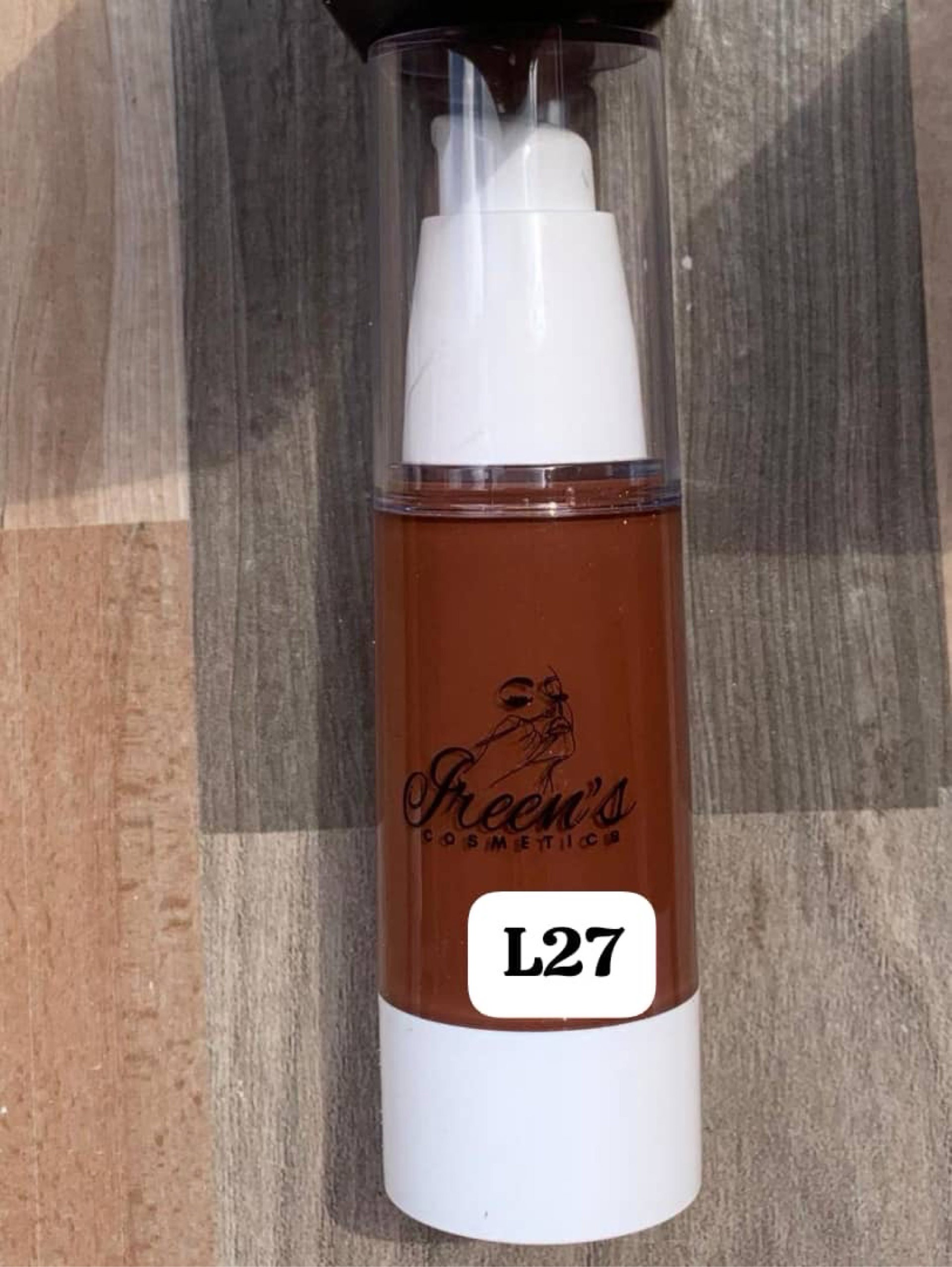 Matte Foundation (L27)_0