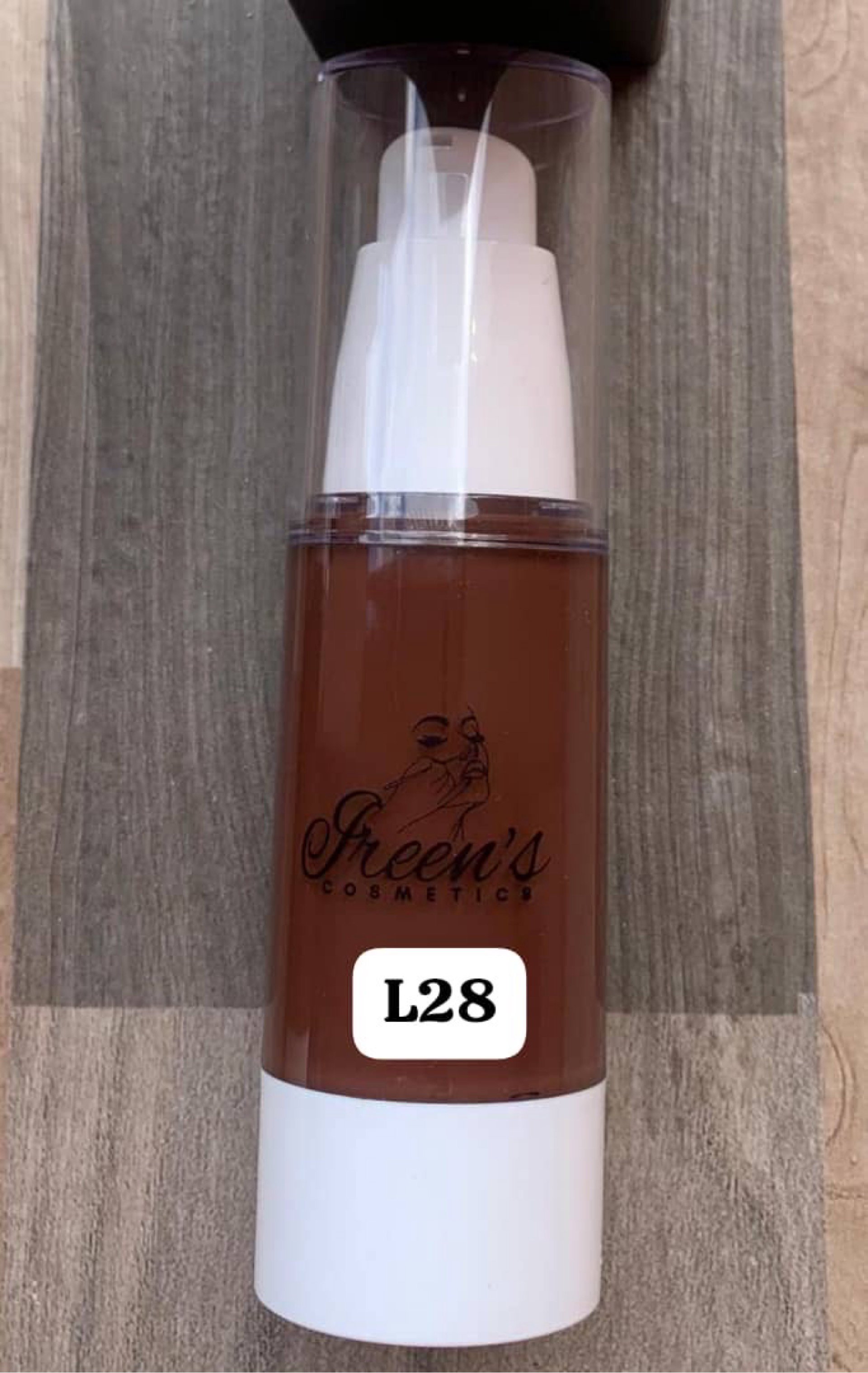 Matte Foundation (L28)_0
