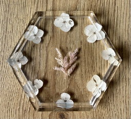 hexagon trinket tray ( 10.1cm x 11.6cm x 1.5cm )