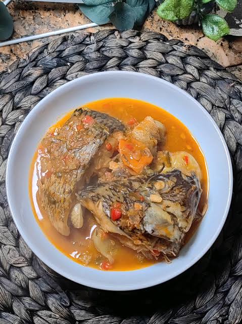 POISSON SALE