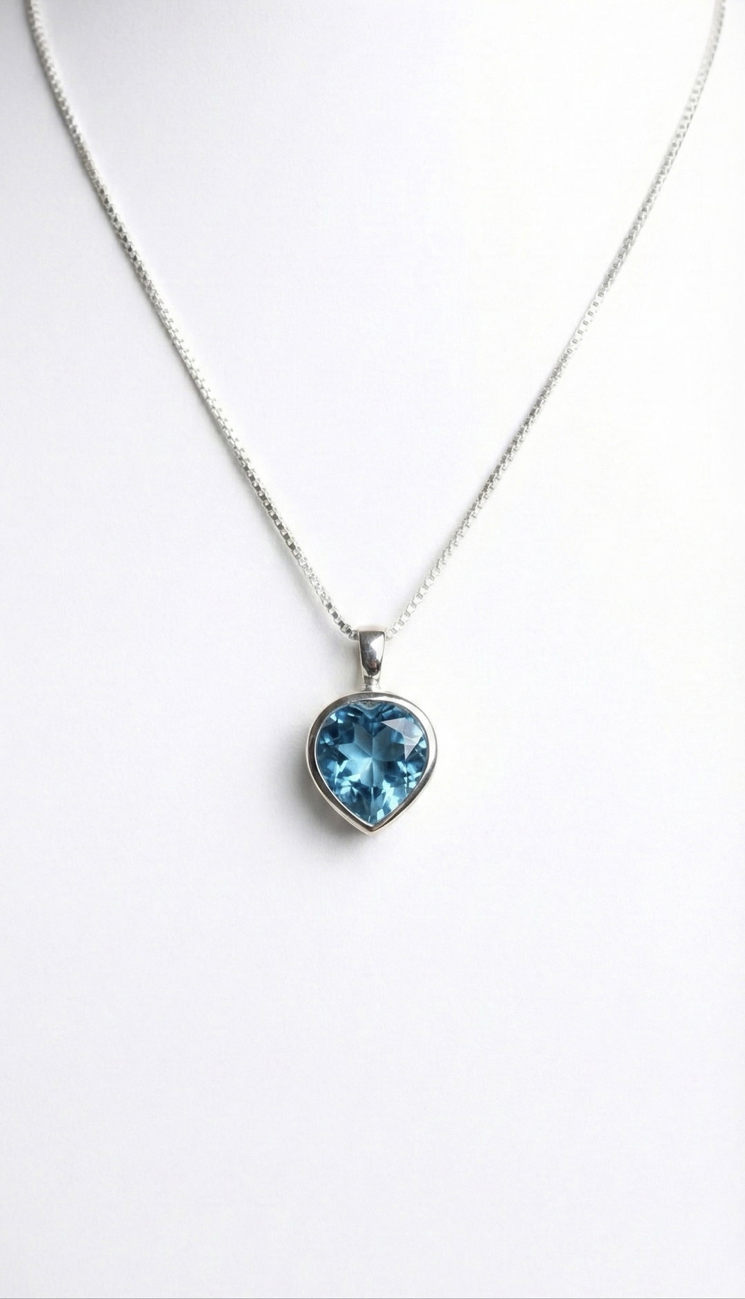 Blue Zore Pendant