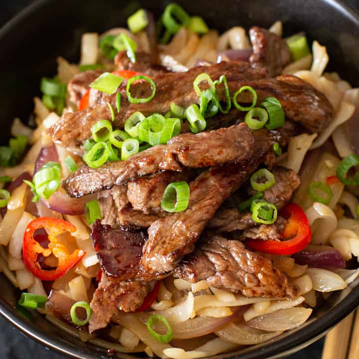 BEEF FRIED EGG NOODLE_0