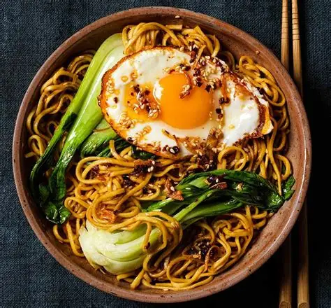 NOODLE EGG