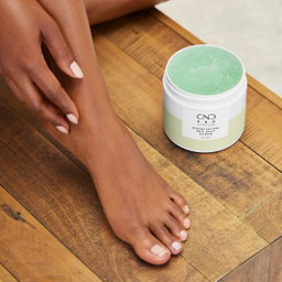 CND SPA EXFOLIATNG SEA SALT SCRUB 54oz 1.53 Kg