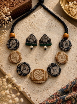 Dhara Weave Necklace Set 🤎🖤