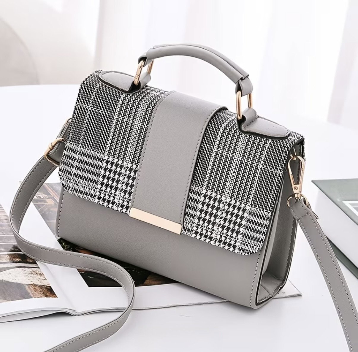                @HORIZON COLLECTIONS _23