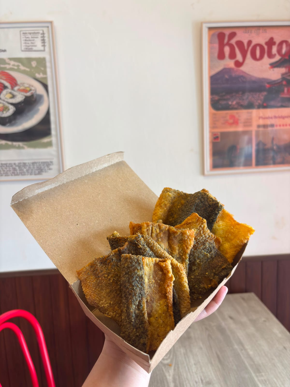SALMON SKIN (5PCS)_2
