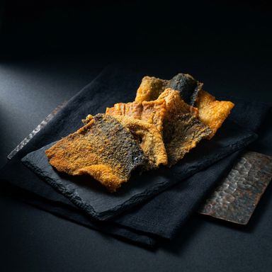 SALMON SKIN (5PCS)