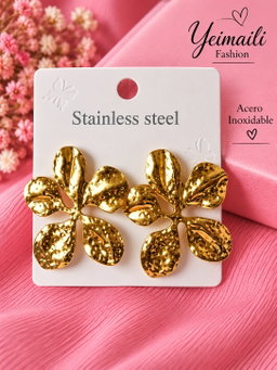 Aretes Flor Dorada Acero Inoxidable