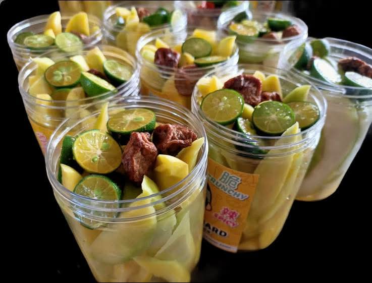 Uncle Richard Green Mangoes_0