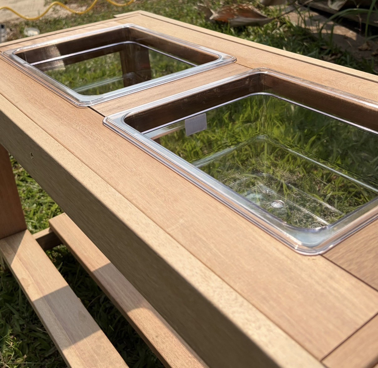 Mixing Table - 2 transparent containers (100cm)_1